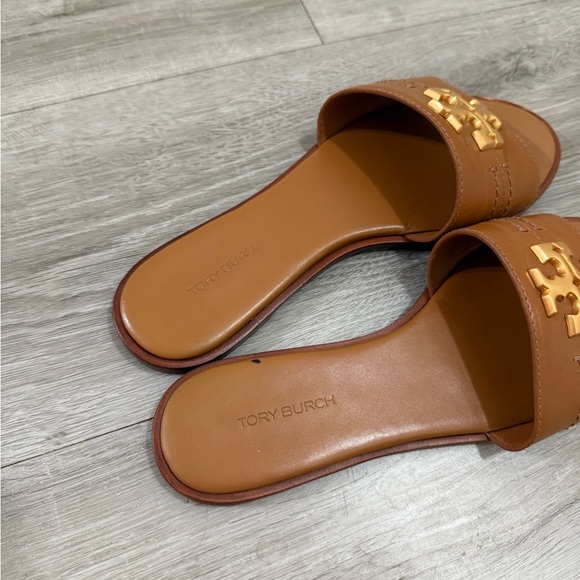 Tory Burch Women’s Eleanor Slide Sandals - Picture 2 of 4